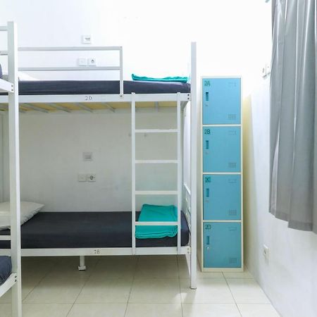 The Ruum Hostel Canggu Kültér fotó
