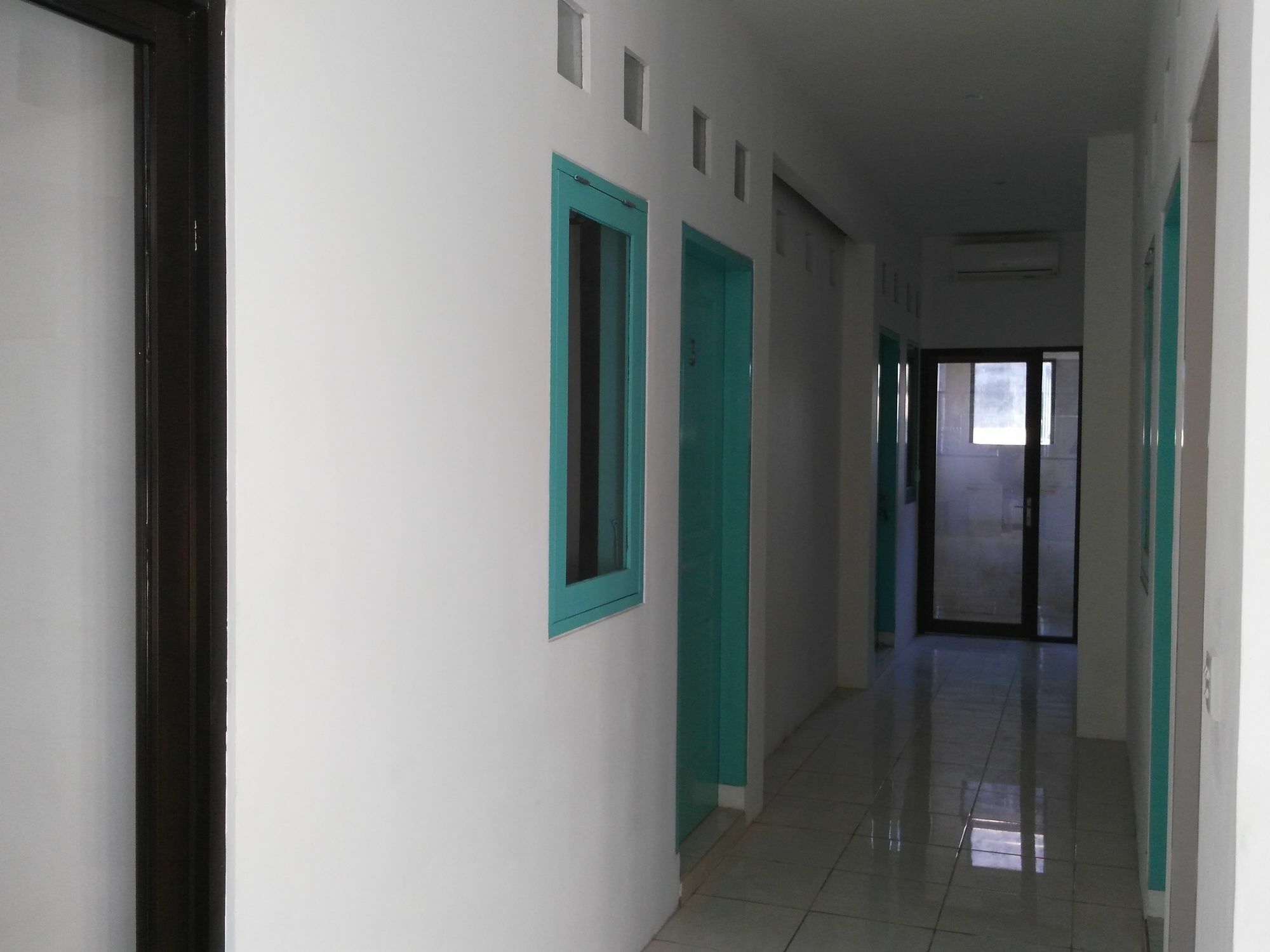 The Ruum Hostel Canggu Kültér fotó
