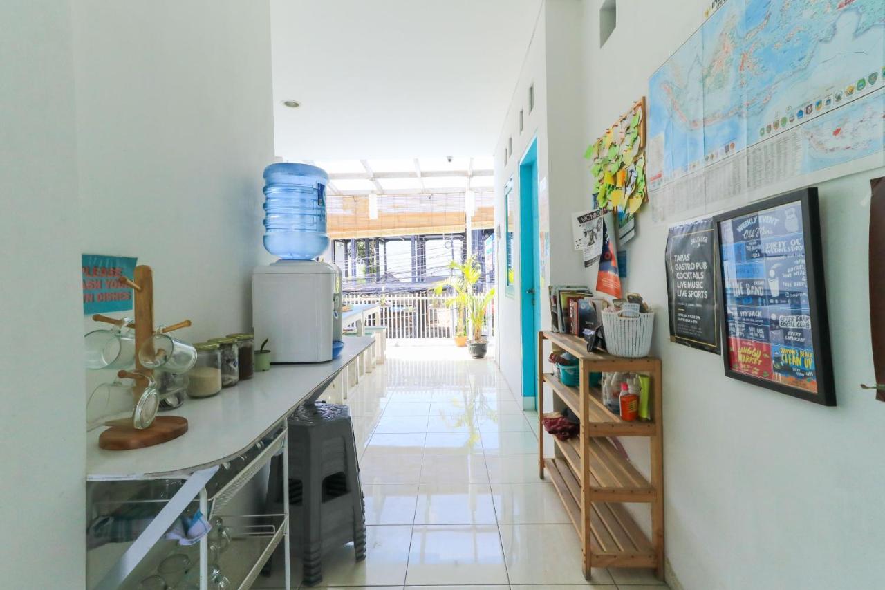 The Ruum Hostel Canggu Kültér fotó